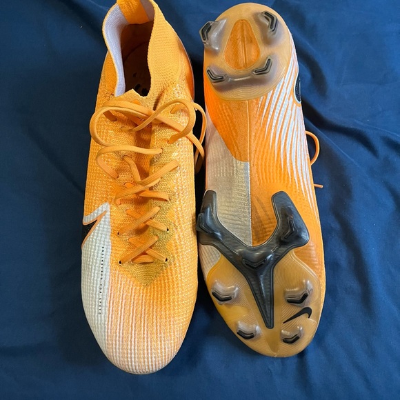 Nike Mercurial Soccer Cleats - Picture 3 of 4